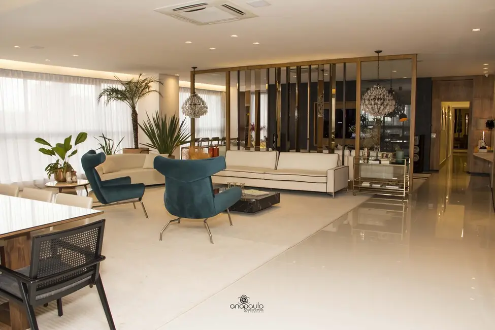 Apartamento com 5 quartos à venda, 482m2 em Nova Suiça, Goiania - GO - imagem 8 Foto 8 de Apartamento com 5 quartos à venda, 482m2 em Nova Suiça, Goiania - GO