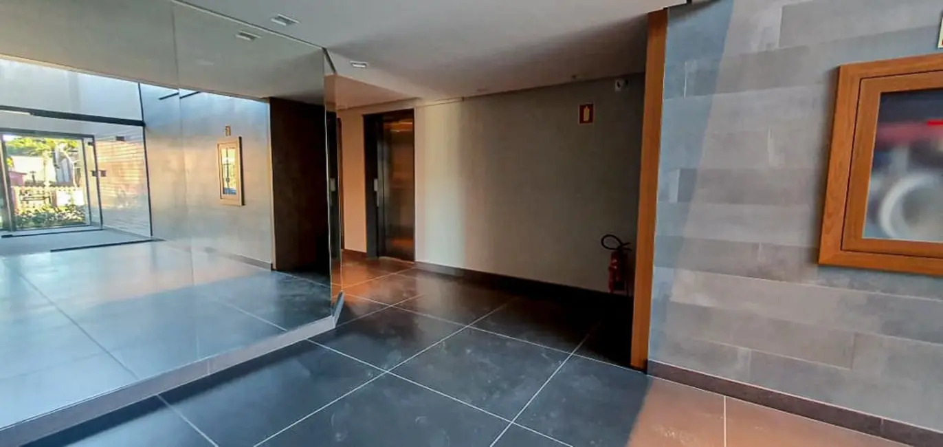 Foto 3 de Apartamento com 2 quartos à venda, 69m2 em Bom Jesus, Porto Alegre - RS