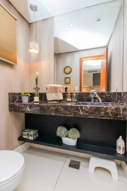 Foto 9 de Casa com 3 quartos à venda, 241m2 em Agronomia, Porto Alegre - RS