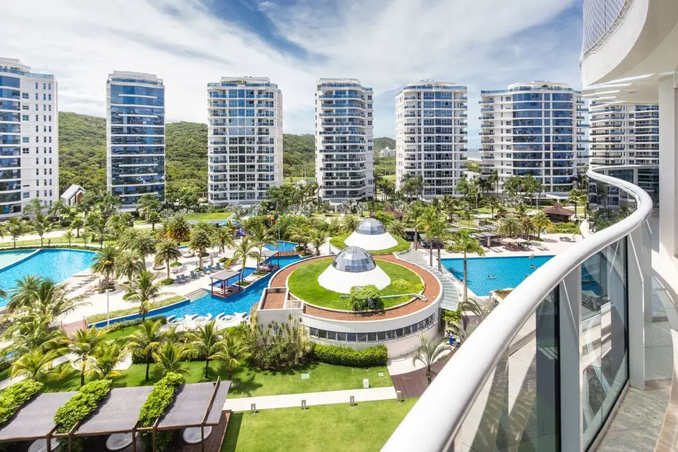 Apartamento com 5 quartos à venda, 350m2 em Itajai - SC - imagem 4 Foto 4 de Apartamento com 5 quartos à venda, 350m2 em Itajai - SC
