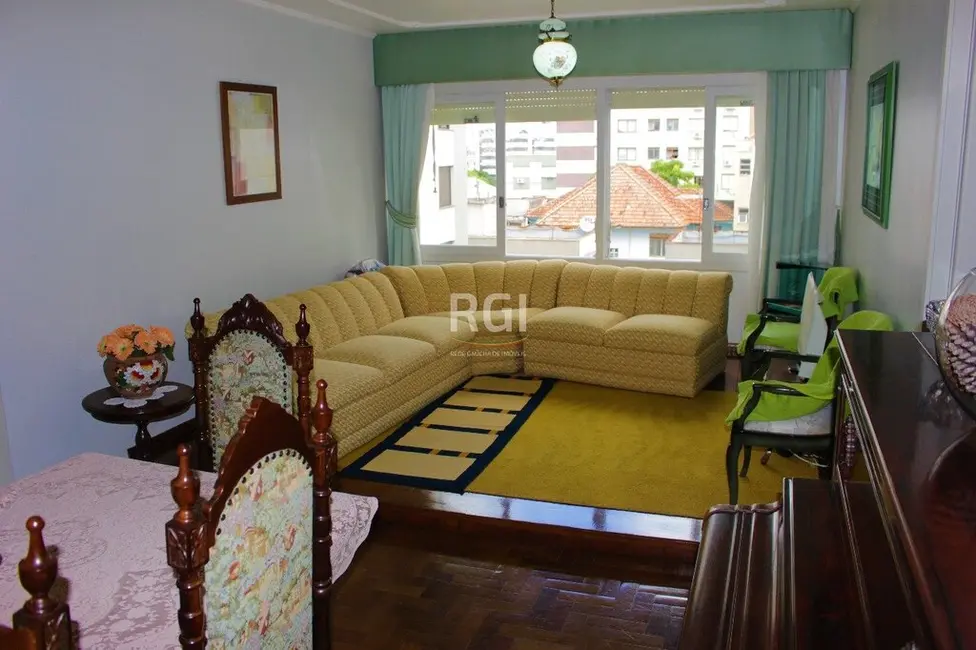 Apartamento com 3 quartos à venda, 126m2 em Farroupilha, Porto Alegre - RS - imagem 5 Foto 5 de Apartamento com 3 quartos à venda, 126m2 em Farroupilha, Porto Alegre - RS