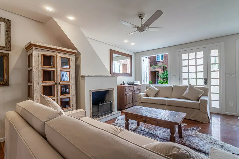 Foto 7 de Casa de Condomínio com 2 quartos à venda, 193m2 em Chácara das Pedras, Porto Alegre - RS