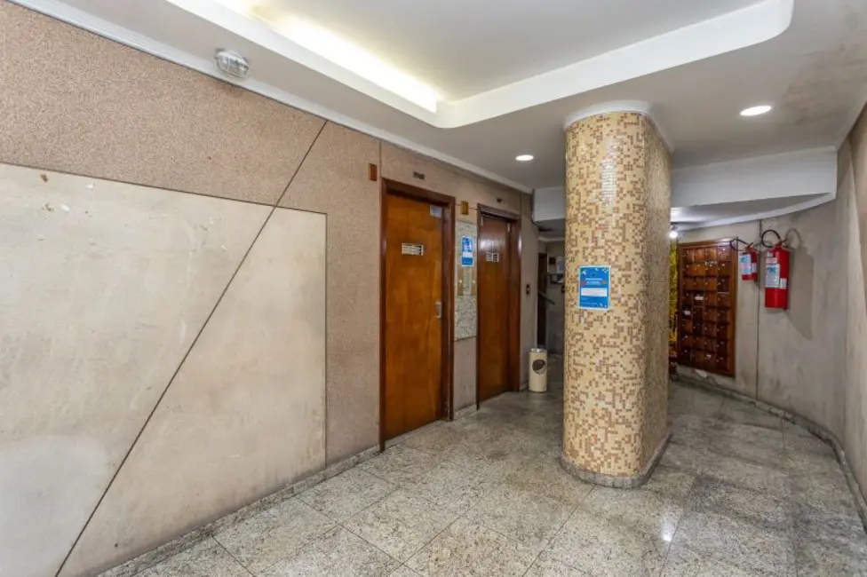 Apartamento com 1 quarto à venda, 23m2 em Centro Histórico, Porto Alegre - RS - imagem 3 Foto 3 de Apartamento com 1 quarto à venda, 23m2 em Centro Histórico, Porto Alegre - RS