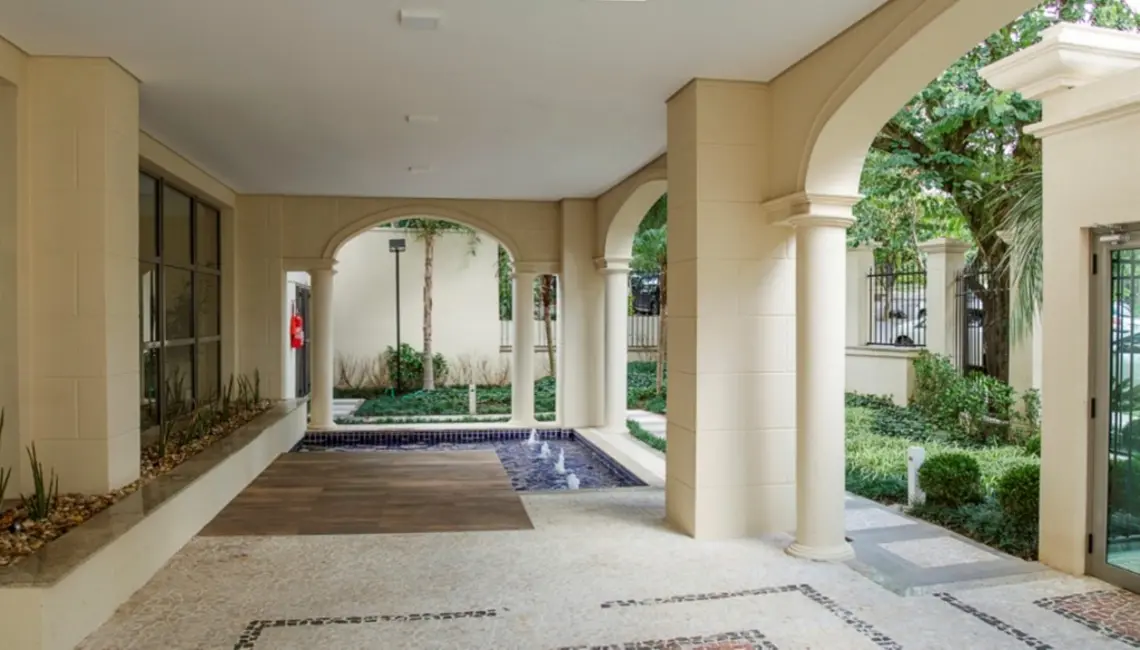 Cobertura com 3 quartos à venda, 176m2 em Três Figueiras, Porto Alegre - RS - imagem 5 Foto 5 de Cobertura com 3 quartos à venda, 176m2 em Três Figueiras, Porto Alegre - RS
