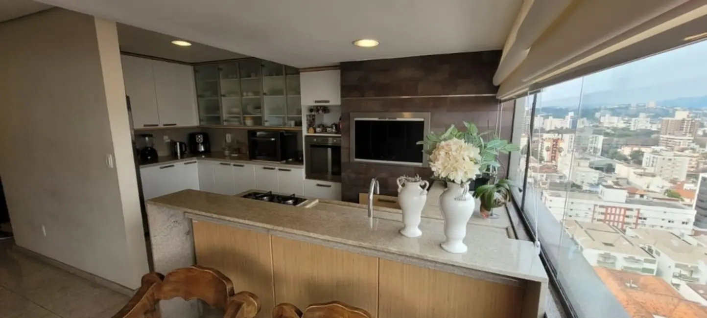 Foto 7 de Apartamento com 3 quartos à venda, 206m2 em Menino Deus, Porto Alegre - RS