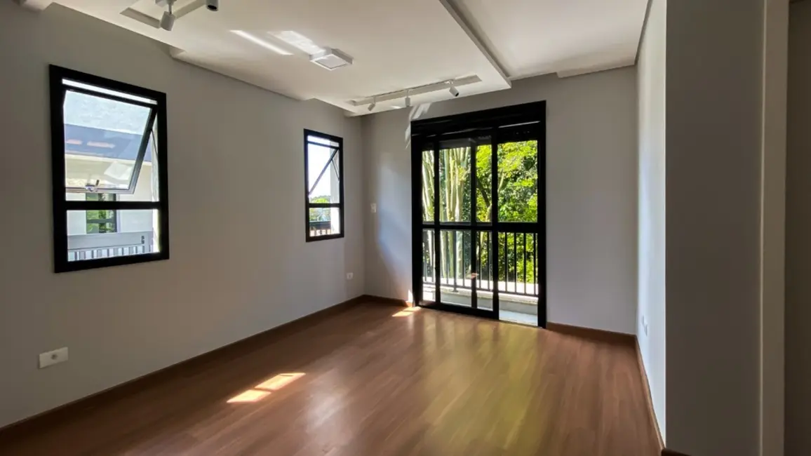 Casa de Condomínio com 3 quartos à venda, 143m2 em Boqueirão, Curitiba - PR - imagem 8 Foto 8 de Casa de Condomínio com 3 quartos à venda, 143m2 em Boqueirão, Curitiba - PR