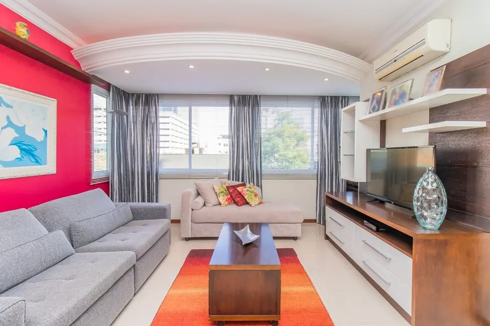 Apartamento com 3 quartos à venda, 95m2 em Menino Deus, Porto Alegre - RS - imagem 8 Foto 8 de Apartamento com 3 quartos à venda, 95m2 em Menino Deus, Porto Alegre - RS