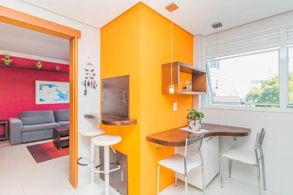 Apartamento com 3 quartos à venda, 95m2 em Menino Deus, Porto Alegre - RS - imagem 9 Foto 9 de Apartamento com 3 quartos à venda, 95m2 em Menino Deus, Porto Alegre - RS