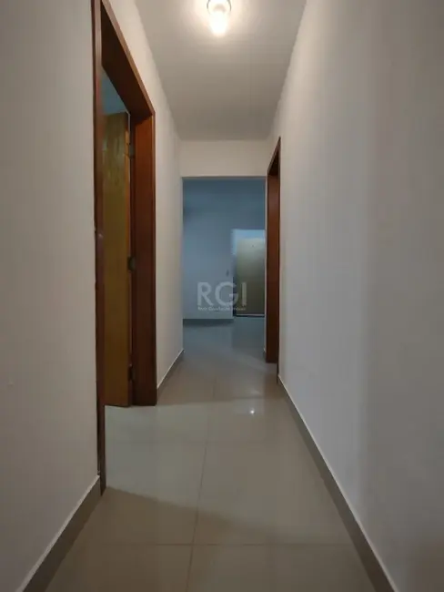 Foto 8 de Apartamento com 2 quartos à venda, 61m2 em Medianeira, Porto Alegre - RS