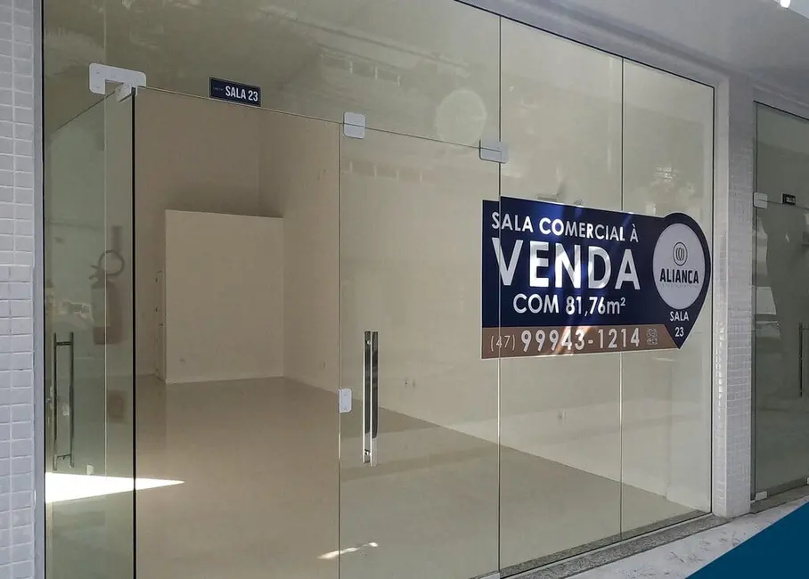Loja à venda, 39m2 em Centro, Balneario Camboriu - SC - imagem 4 Foto 4 de Loja à venda, 39m2 em Centro, Balneario Camboriu - SC