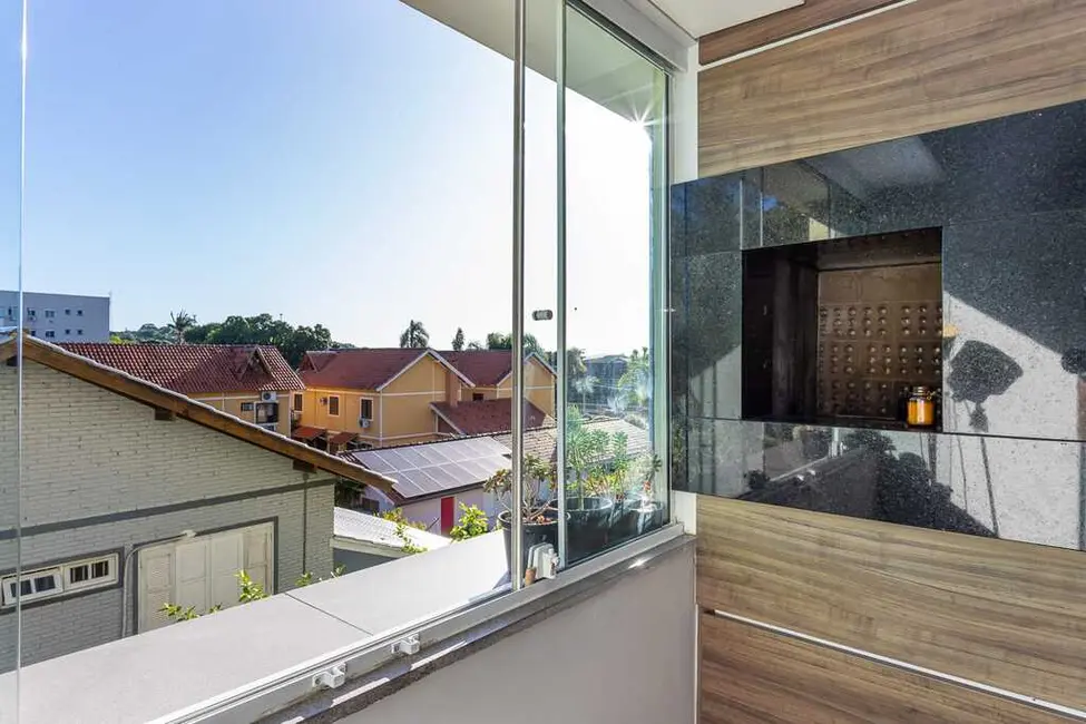 Foto 2 de Apartamento com 3 quartos à venda, 67m2 em Ipanema, Porto Alegre - RS