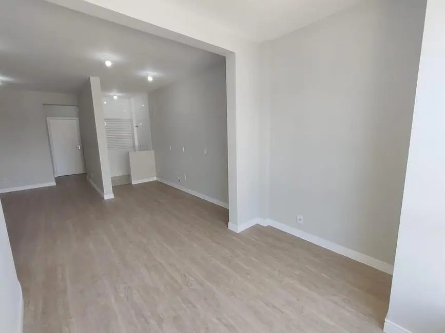 Apartamento com 3 quartos à venda, 83m2 em Municípios, Balneario Camboriu - SC - imagem 7 Foto 7 de Apartamento com 3 quartos à venda, 83m2 em Municípios, Balneario Camboriu - SC