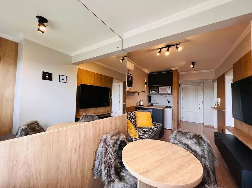 Apartamento com 1 quarto à venda, 37m2 em Centro, Gramado - RS - imagem 2 Foto 2 de Apartamento com 1 quarto à venda, 37m2 em Centro, Gramado - RS