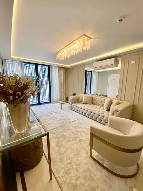 Foto 9 de Apartamento com 3 quartos à venda, 141m2 em Centro, Itapema - SC