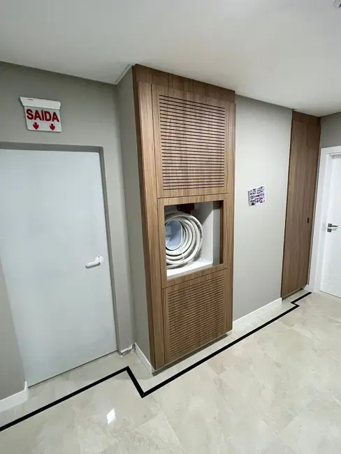 Foto 6 de Apartamento com 2 quartos à venda, 78m2 em Meia Praia, Itapema - SC