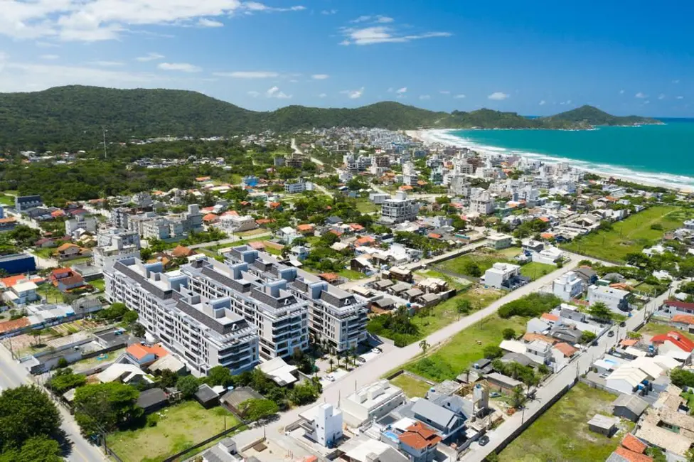 Apartamento com 2 quartos à venda, 80m2 em Bombinhas - SC - imagem 8 Foto 8 de Apartamento com 2 quartos à venda, 80m2 em Bombinhas - SC