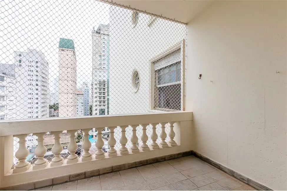 Apartamento com 3 quartos à venda, 229m2 em Higienópolis, São Paulo - SP - imagem 5 Foto 5 de Apartamento com 3 quartos à venda, 229m2 em Higienópolis, São Paulo - SP