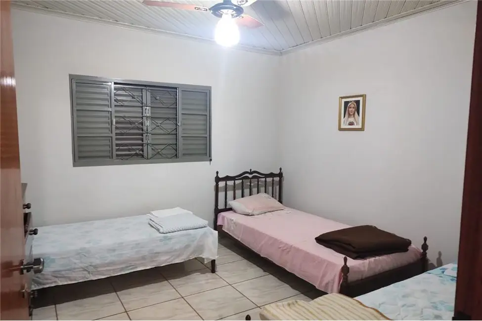 Foto 8 de Casa com 3 quartos à venda, 150m2 em Nogueira, Barretos - SP
