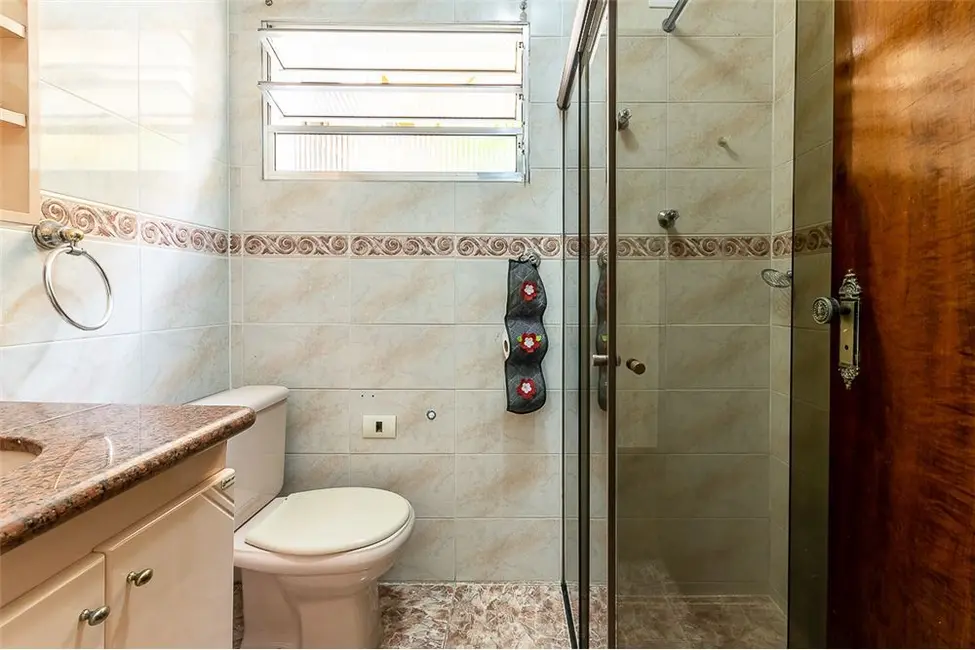 Casa com 2 quartos à venda, 116m2 em Penha de França, São Paulo - SP - imagem 4 Foto 4 de Casa com 2 quartos à venda, 116m2 em Penha de França, São Paulo - SP