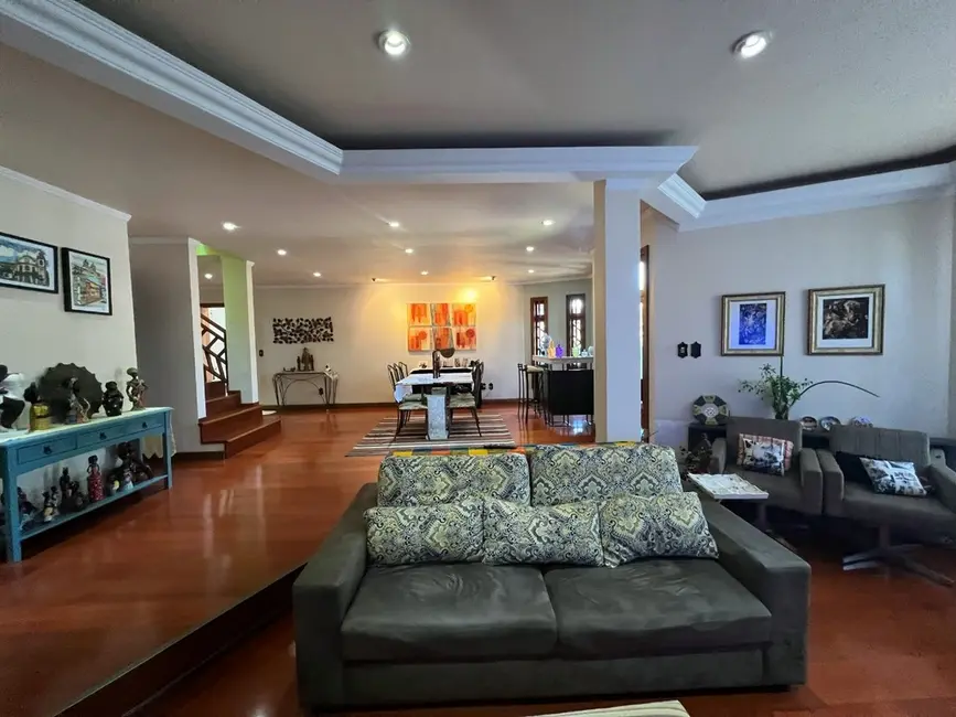 Casa com 3 quartos à venda, 307m2 em Estância Velha, Canoas - RS - imagem 3 Foto 3 de Casa com 3 quartos à venda, 307m2 em Estância Velha, Canoas - RS