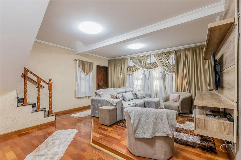 Foto 4 de Casa com 4 quartos à venda, 160m2 em Vila Nova Curuçá, São Paulo - SP