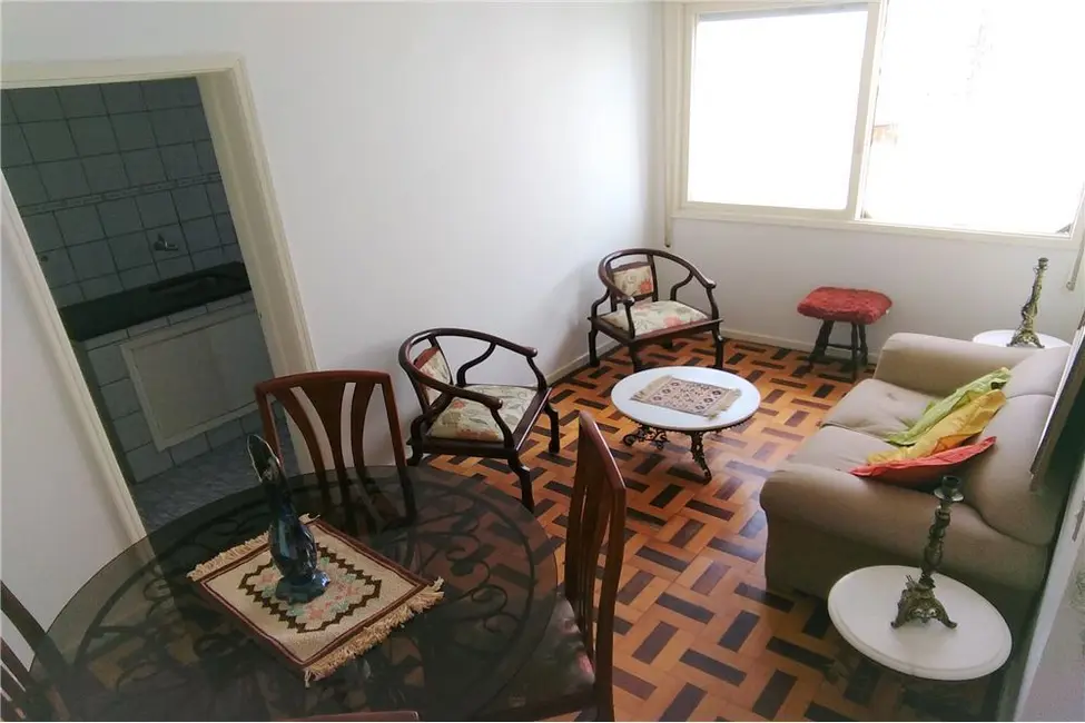 Apartamento com 1 quarto à venda, 40m2 em Centro Histórico, Porto Alegre - RS - imagem 6 Foto 6 de Apartamento com 1 quarto à venda, 40m2 em Centro Histórico, Porto Alegre - RS