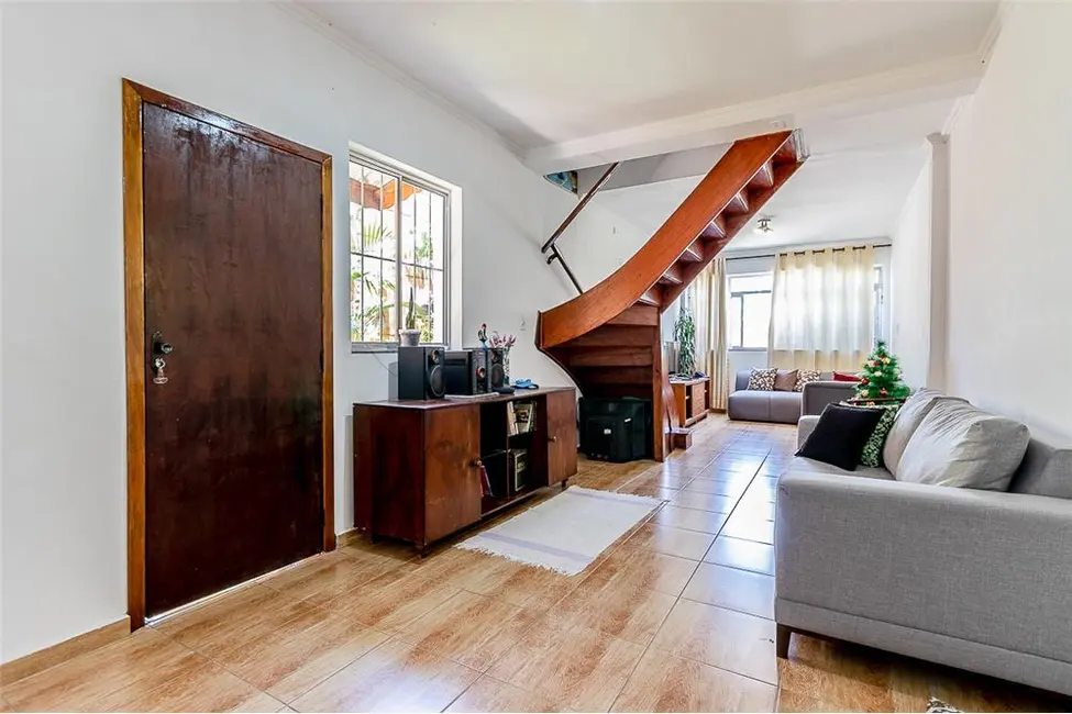 Foto 2 de Casa com 4 quartos à venda, 192m2 em Quarta Parada, São Paulo - SP