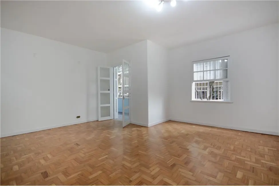 Foto 3 de Apartamento com 2 quartos à venda, 113m2 em Cerqueira César, São Paulo - SP