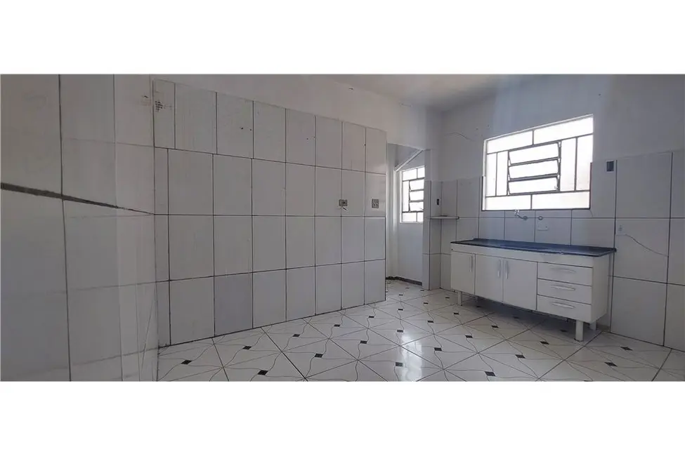 Foto 5 de Casa com 2 quartos à venda, 90m2 em Vila Carmosina, São Paulo - SP