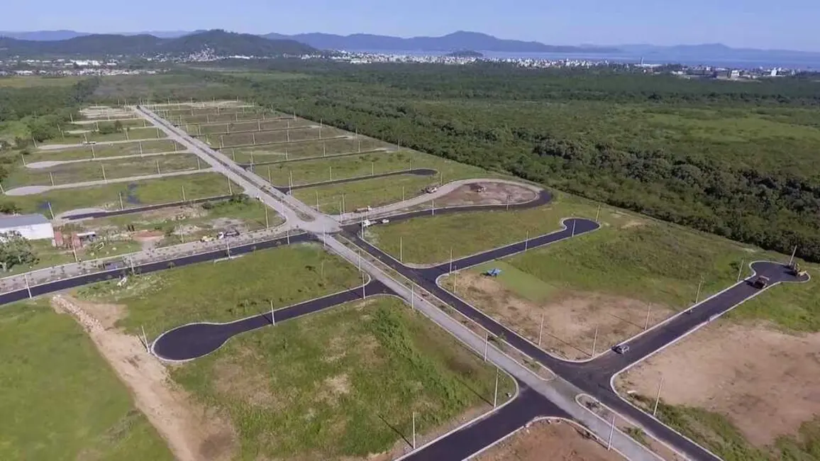Terreno / Lote à venda, 450m2 em Vargem Grande, Florianopolis - SC - imagem 3 Foto 3 de Terreno / Lote à venda, 450m2 em Vargem Grande, Florianopolis - SC