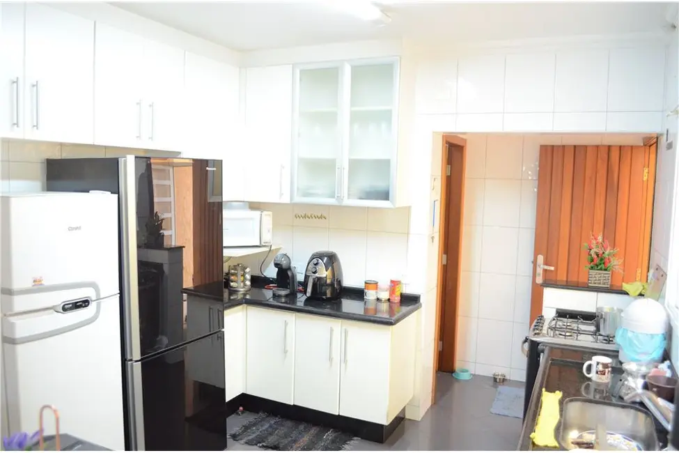 Foto 9 de Casa com 5 quartos à venda, 276m2 em Chácara Mafalda, São Paulo - SP