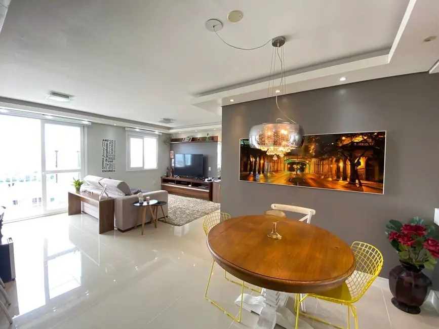 Foto 1 de Apartamento com 3 quartos à venda, 72m2 em Jardim Sabará, Porto Alegre - RS
