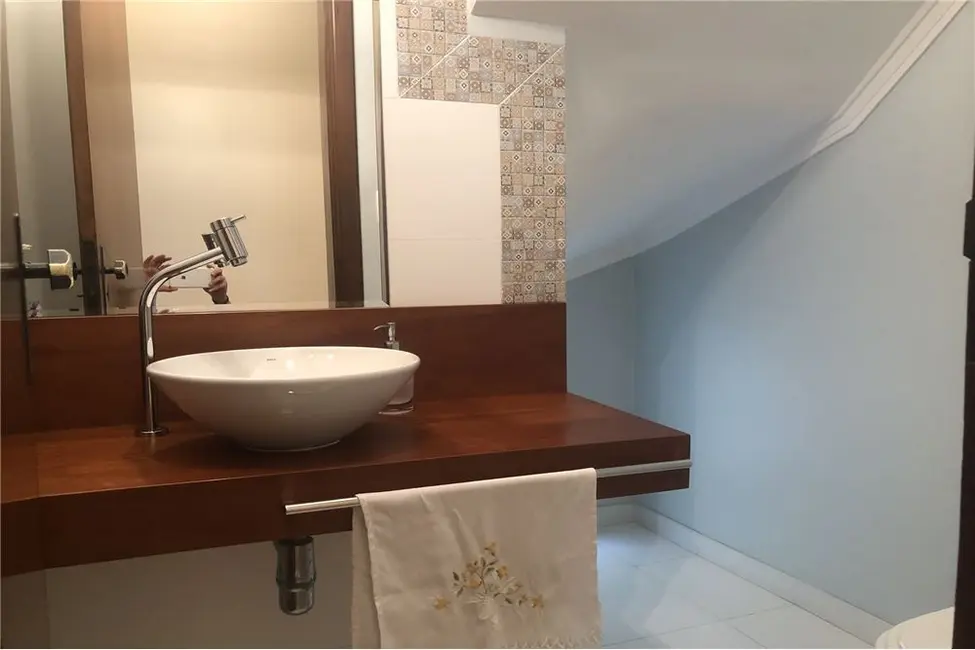 Foto 7 de Casa com 3 quartos à venda, 150m2 em Vila Canero, São Paulo - SP