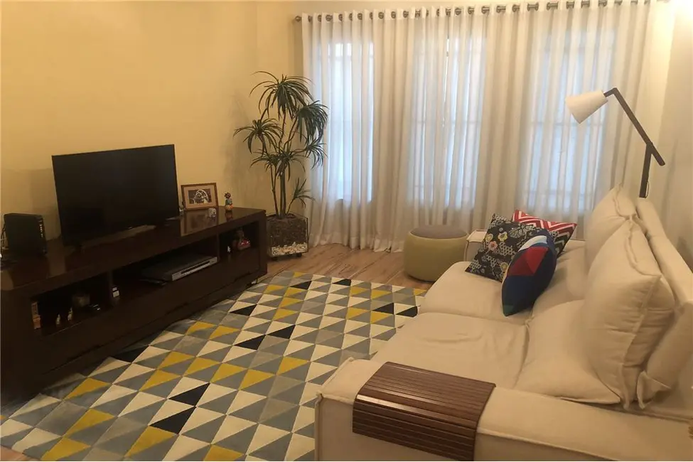 Foto 5 de Casa com 3 quartos à venda, 150m2 em Vila Canero, São Paulo - SP