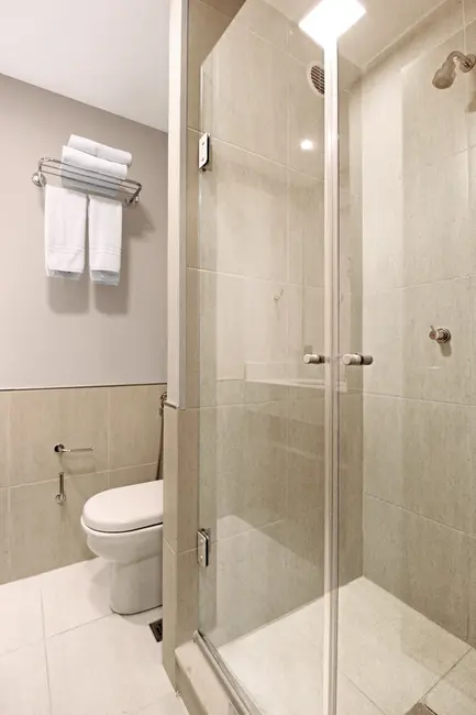 Foto 2 de Apartamento com 1 quarto à venda, 23m2 em Cidade Baixa, Porto Alegre - RS