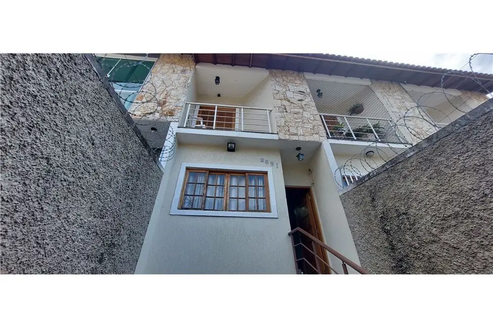 Foto 2 de Casa com 3 quartos à venda, 125m2 em Vila Taquari, São Paulo - SP