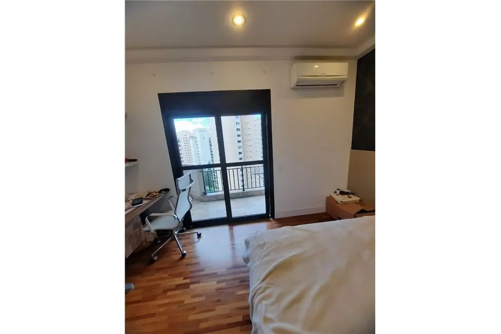 Foto 6 de Apartamento com 3 quartos à venda, 254m2 em São Paulo - SP