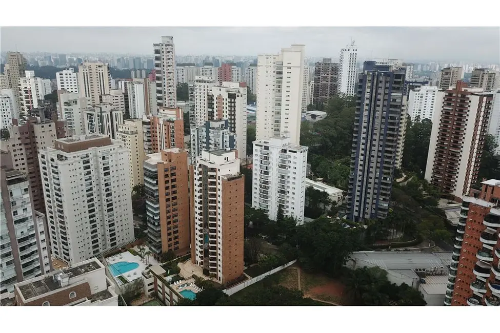 Foto 1 de Apartamento com 4 quartos à venda, 139m2 em Vila Suzana, São Paulo - SP