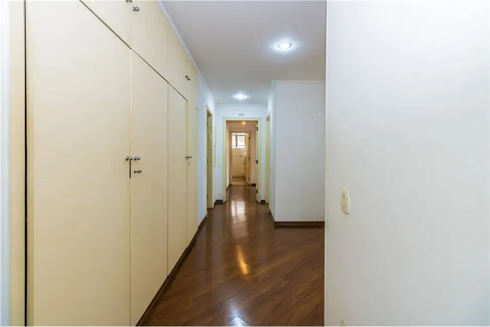 Foto 9 de Apartamento com 4 quartos à venda, 294m2 em Jardim América, São Paulo - SP