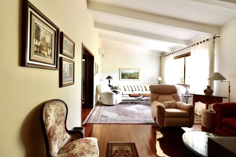 Foto 7 de Casa com 3 quartos à venda, 459m2 em Cristal, Porto Alegre - RS