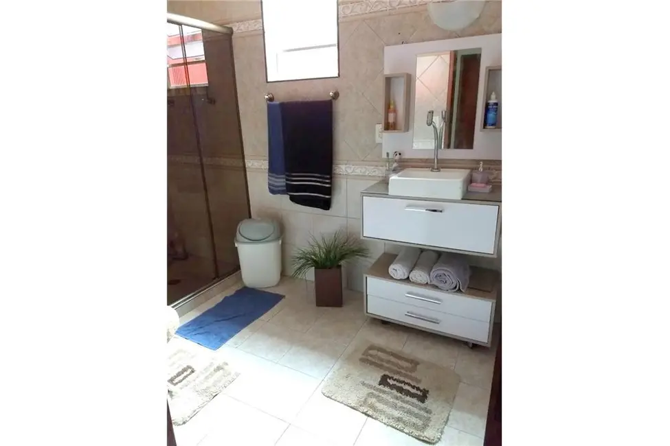 Foto 5 de Casa com 3 quartos à venda, 148m2 em Bom Retiro, Santos - SP