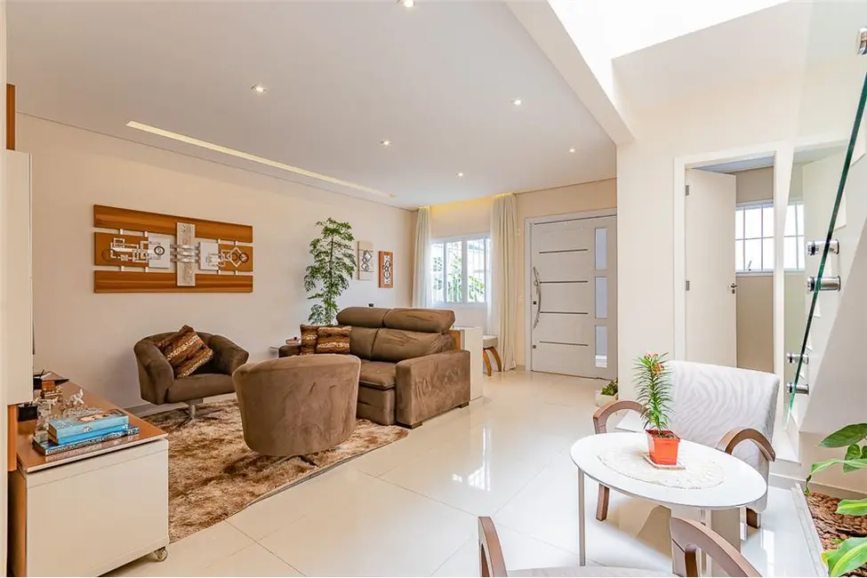 Foto 5 de Casa com 3 quartos à venda, 190m2 em Parque Imperial, São Paulo - SP