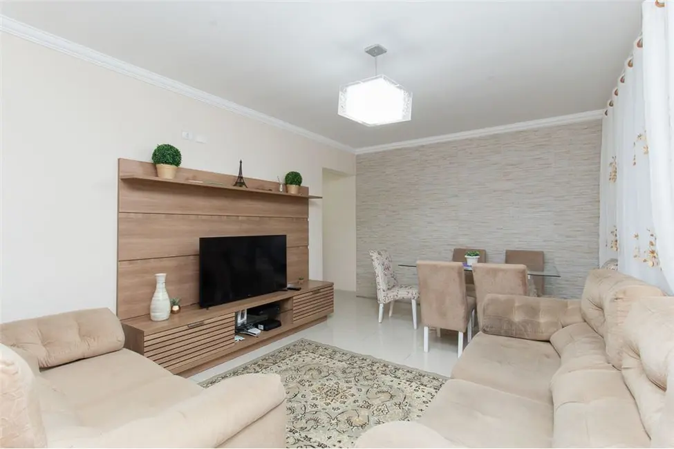 Foto 2 de Casa com 2 quartos à venda, 93m2 em Vila Rica, São Paulo - SP