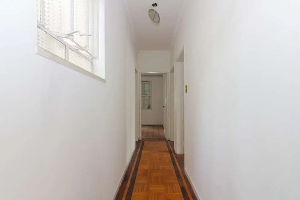 Apartamento com 3 quartos à venda, 99m2 em Menino Deus, Porto Alegre - RS - imagem 8 Foto 8 de Apartamento com 3 quartos à venda, 99m2 em Menino Deus, Porto Alegre - RS