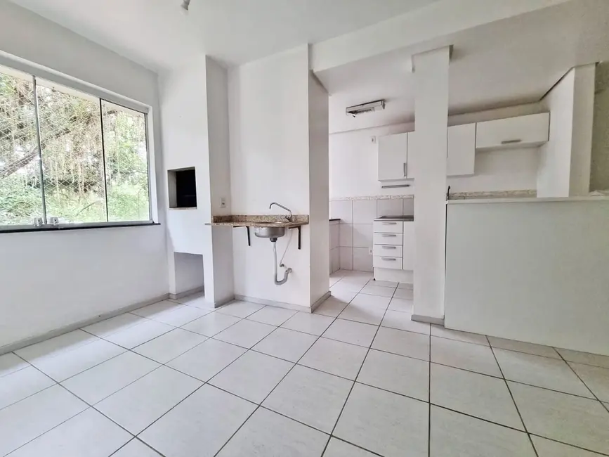 Apartamento com 2 quartos à venda, 67m2 em Guarujá, Porto Alegre - RS - imagem 2 Foto 2 de Apartamento com 2 quartos à venda, 67m2 em Guarujá, Porto Alegre - RS