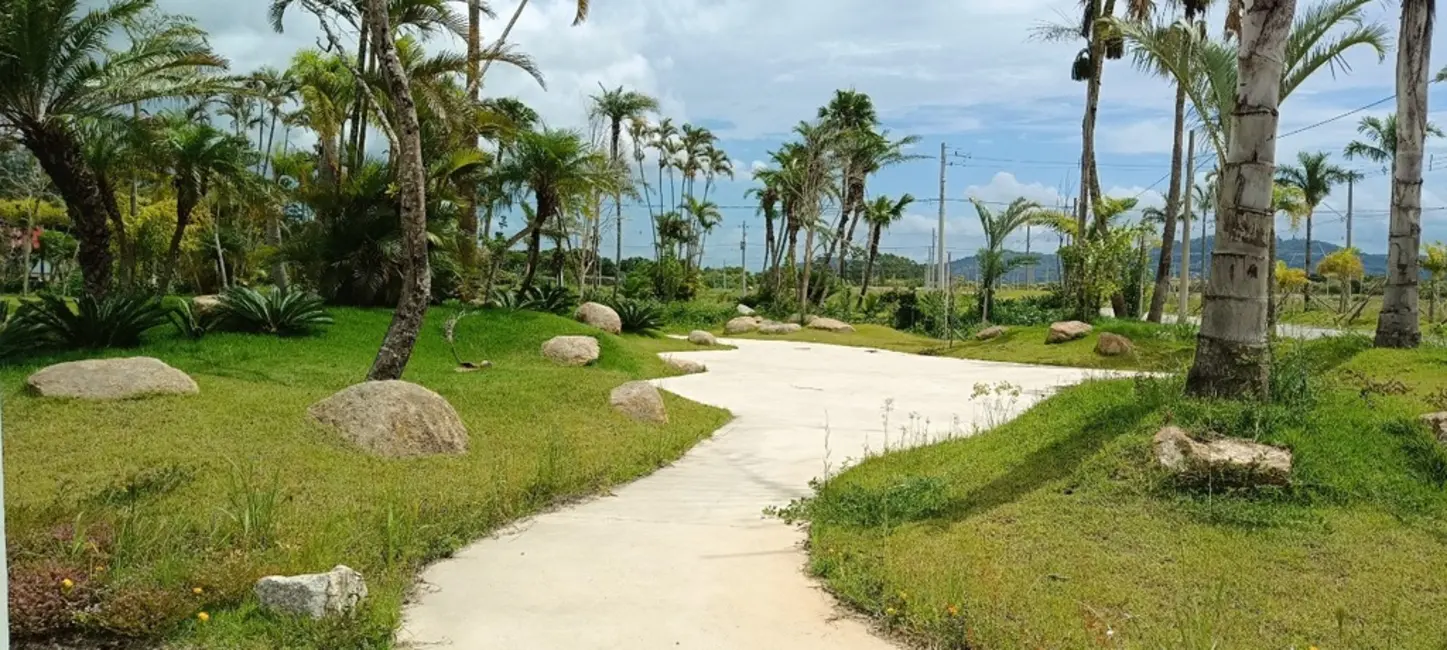 Foto 1 de Terreno / Lote à venda, 548m2 em Vargem Grande, Florianopolis - SC