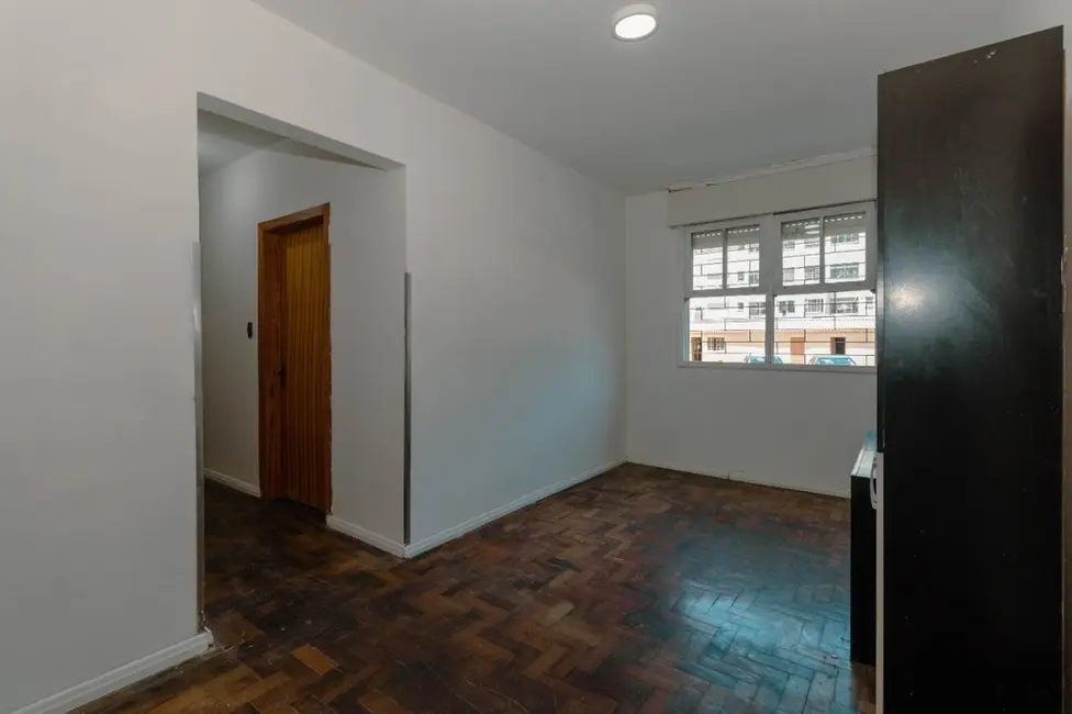 Apartamento com 2 quartos à venda, 55m2 em Petrópolis, Porto Alegre - RS - imagem 3 Foto 3 de Apartamento com 2 quartos à venda, 55m2 em Petrópolis, Porto Alegre - RS