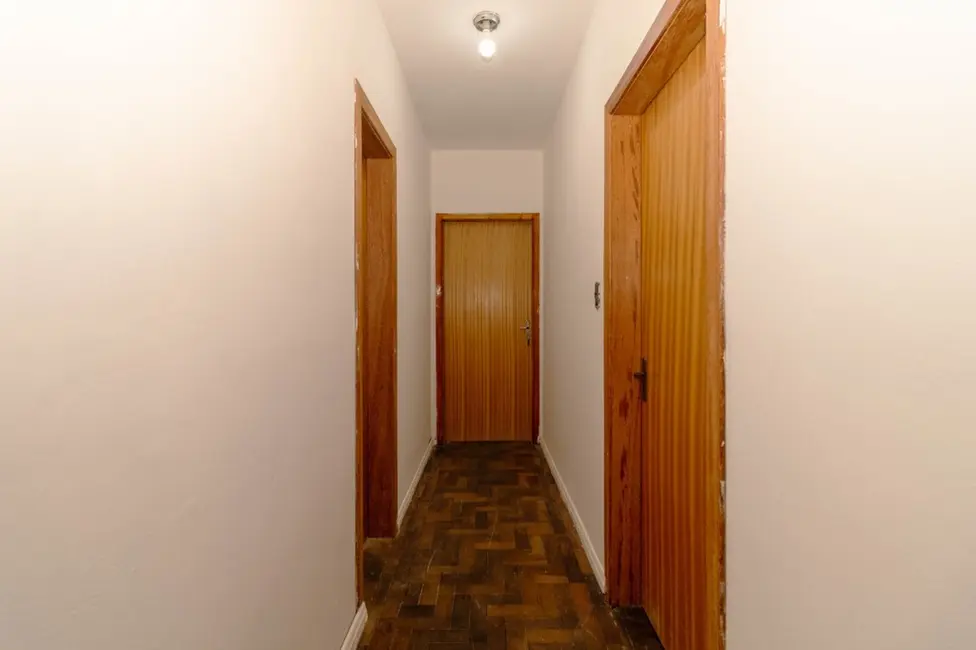 Apartamento com 2 quartos à venda, 55m2 em Petrópolis, Porto Alegre - RS - imagem 6 Foto 6 de Apartamento com 2 quartos à venda, 55m2 em Petrópolis, Porto Alegre - RS