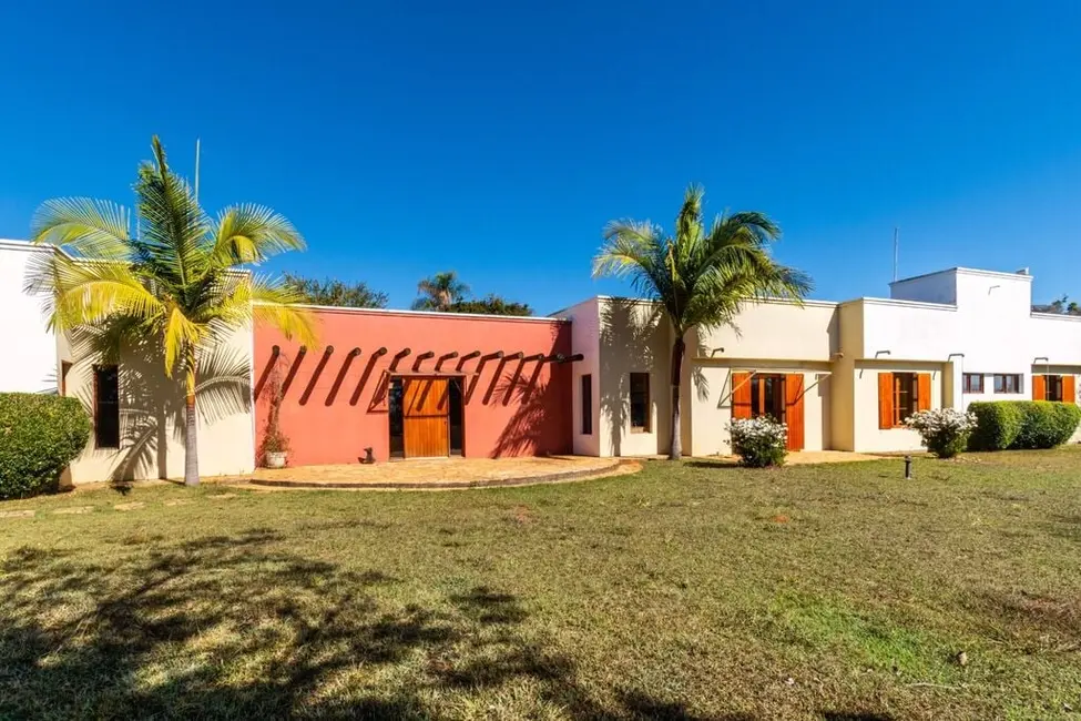 Foto 3 de Fazenda / Haras com 7 quartos à venda, 1500m2 em Sao Luiz Do Paraitinga - SP