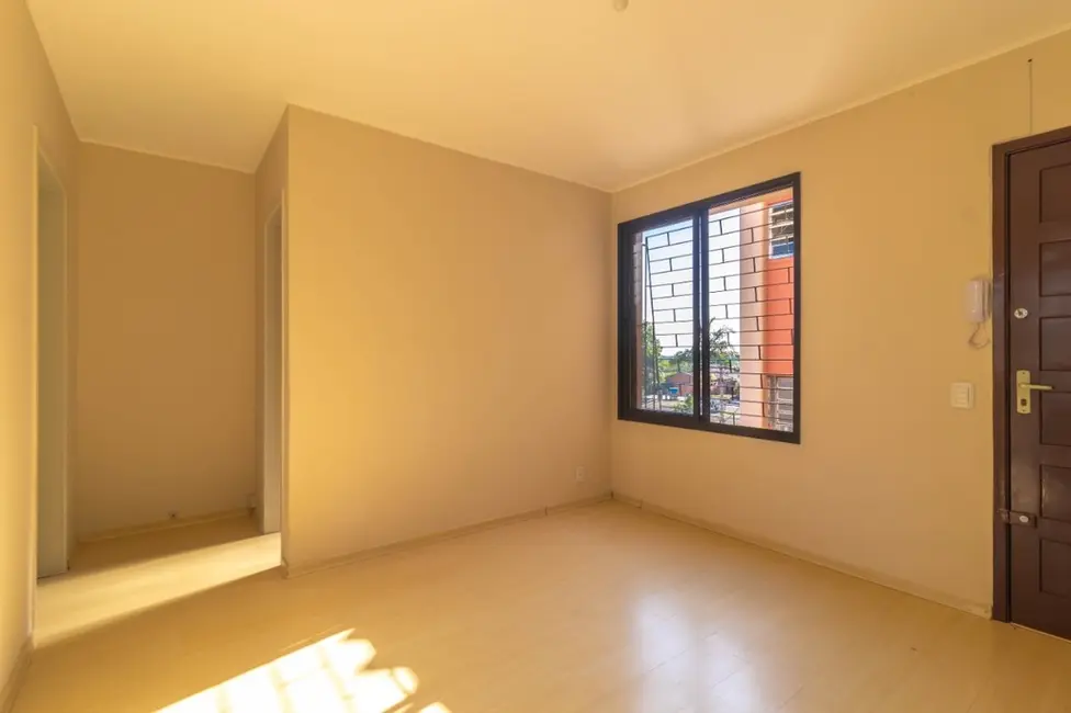 Foto 1 de Apartamento com 1 quarto à venda, 45m2 em Rubem Berta, Porto Alegre - RS